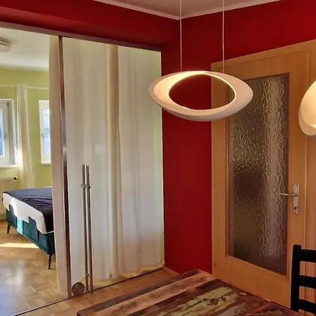 Wohlfuehlen & Arbeiten In Toplage Mit Gratis Tiefgaragenplatz Апартаменты Грац