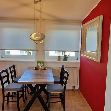 Wohlfuehlen & Arbeiten In Toplage Mit Gratis Tiefgaragenplatz 아파트