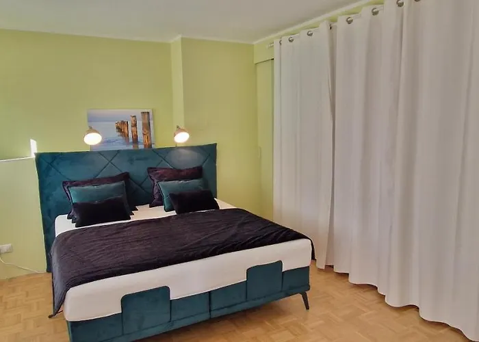 아파트 Wohlfuehlen & Arbeiten In Toplage Mit Gratis Tiefgaragenplatz