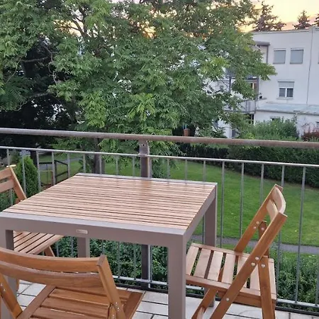 Wohlfuehlen & Arbeiten In Toplage Mit Gratis Tiefgaragenplatz 公寓 格拉茨